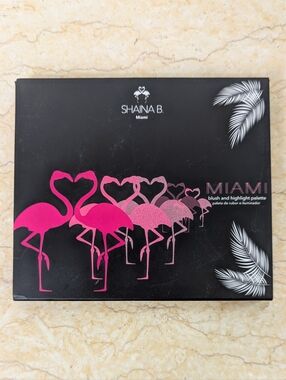 Shaina B. Miami Blush & Highlight Bronzer Makeup Cheek Palette Cosmetics